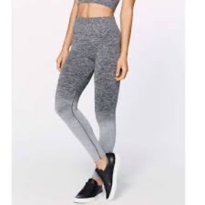 Lululemon Balance & Resist 7/8 Tight 25"